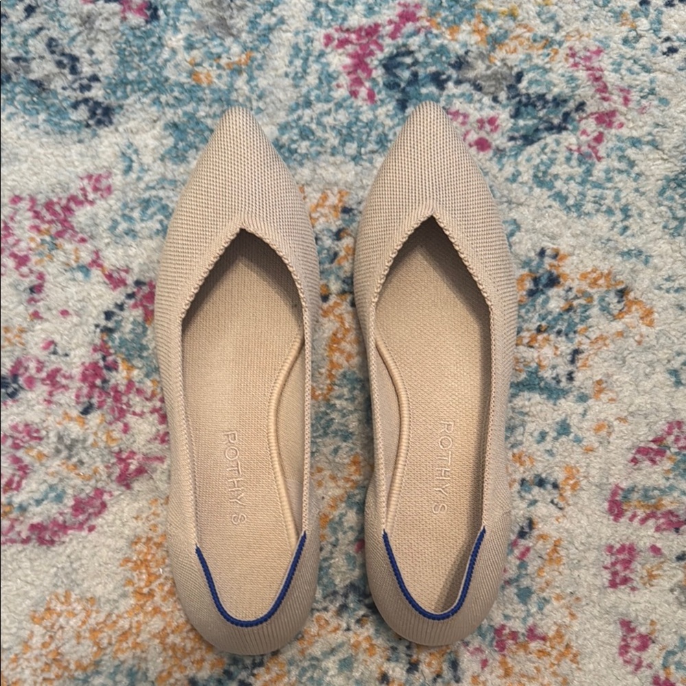 Women's Rothy’s The Point Flat Size 8 Ecru